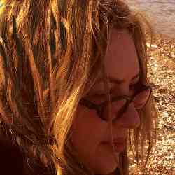 Single Greek woman in Athens, Greece, Greece