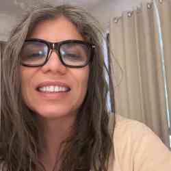 Single Greek woman in Perth, WA, Australia