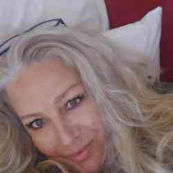 Single Greek woman in Melbourne, VIC, Australia