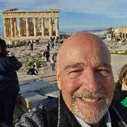 Single Greek man in Sternes, Sternes, Greece