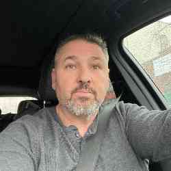 Single Greek man in New York, NY, United States