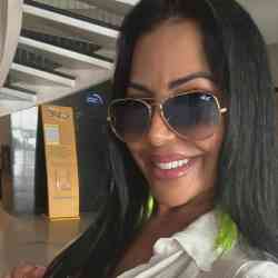 Single Greek woman in Athens, Ελλάδα, Greece