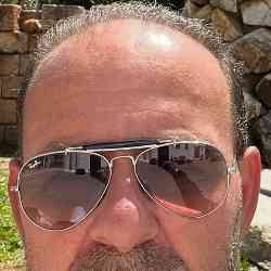 Single Greek man in Βριλήσσια, Ελλάδα, Greece