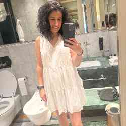 Single Greek woman in Toronto, ON, Canada