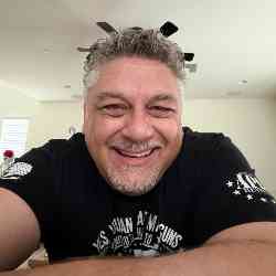 Single Greek man in Corona de Tucson, AZ, United States