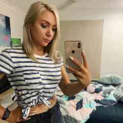 Single Greek woman in Denver, CO, United States