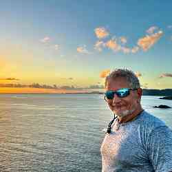 Single Greek man in Boston, MA, United States