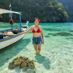 Single Greek woman in General Santos City (Dadiangas), South Cotabato, Philippines