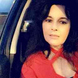 Single Greek woman in Boston, MA, United States