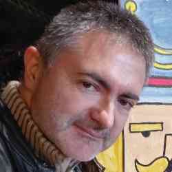 Single Greek man in Athens, Ελλάδα, Greece