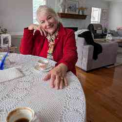 Single Greek woman in Swansboro, NC, United States