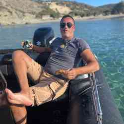 Single Greek man in Ρέθυμνο, Ελλάδα, Greece