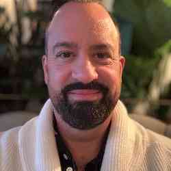 Single Greek man in New Orleans, LA, United States