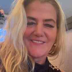 Single Greek woman in San Diego, CA, United States