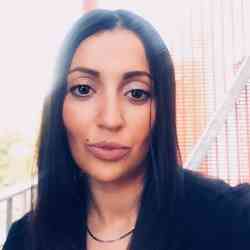 Single Greek woman in Kentford, Newmarket, United Kingdom