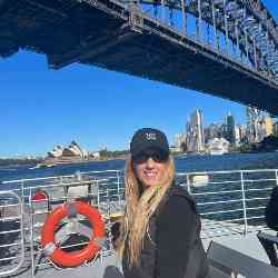 Single Greek woman in Athens, Ελλάδα, Greece