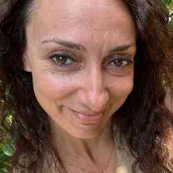 Single Greek woman in Okemah, OK, United States