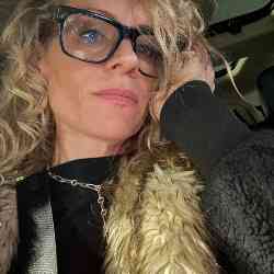 Single Greek woman in San Diego, CA, United States