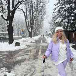 Single Greek woman in West Palm Beach, FL, United States