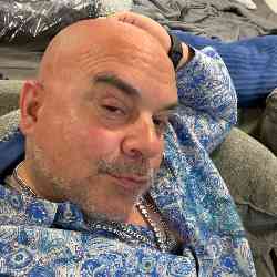 Single Greek man in New York, NY, United States