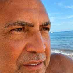 Single Greek man in Rome, RM, Italy