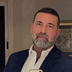 Single Greek man in Los Angeles, CA, United States