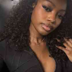 Single Greek woman in Chalkida, Ελλάδα, Greece