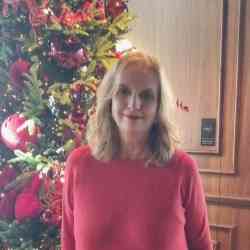 Single Greek woman in Piraeus, Ελλάδα, Greece