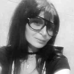 Single Greek woman in Thessaloniki, Greece, Greece