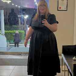 Single Greek woman in Ashwood, VIC, Australia