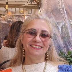 Single Greek woman in London, UK, United Kingdom