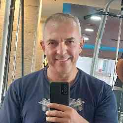 Single Greek man in Nottingham, UK, United Kingdom