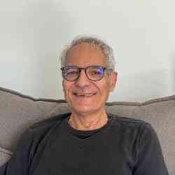 Single Greek man in Port Washington, NY, United States