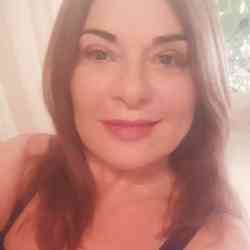 Single Greek woman in Athens, Ελλάδα, Greece