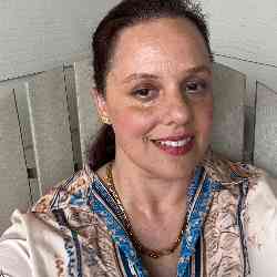 Single Greek woman in Tallahassee, FL, United States