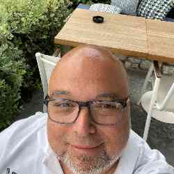 Single Greek man in Montreal, QC, Canada