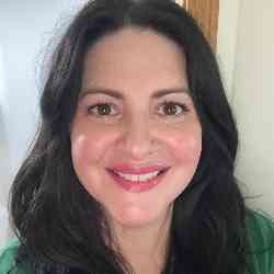 Single Greek woman in Aurora, IL, United States