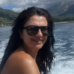 Single Greek woman in Dobbs Ferry, NY, United States