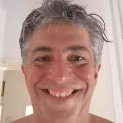 Single Greek man in Kavala, Grecia, Greece