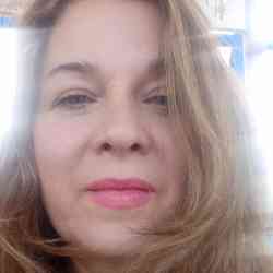 Single Greek woman in Γλύφα, Ελλάδα, Greece