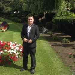 Single Greek man in London, UK, United Kingdom