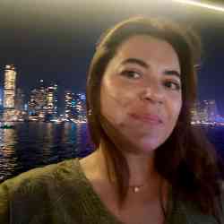 Single Greek woman in Γλυφάδα, Ελλάδα, Greece