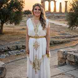 Single Greek woman in Ρόδος, Ελλάδα, Greece