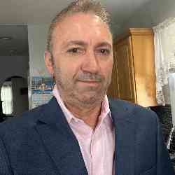 Single Greek man in Mineola, NY, United States
