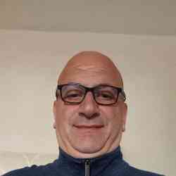 Single Greek man in London, UK, United Kingdom