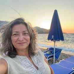 Single Greek woman in Brisbane, QLD, Australia