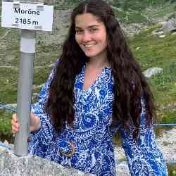 Single Greek woman in Amsterdam, Nederland, Netherlands