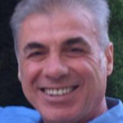Single Greek man in Boston, MA, United States