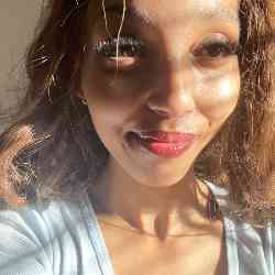 Single Greek woman in Newark, NJ, United States