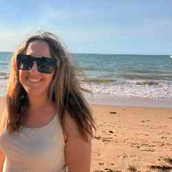 Single Greek woman in Hervey Bay, QLD, Australia